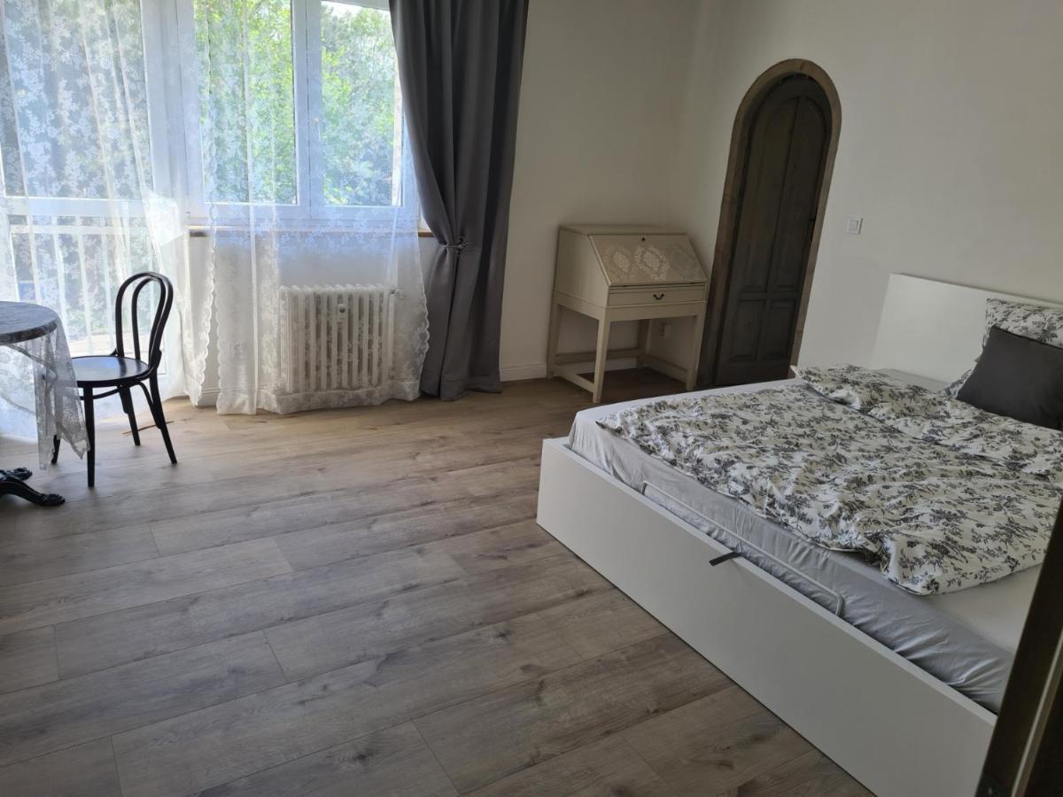 Airport Rooms Prag Dış mekan fotoğraf