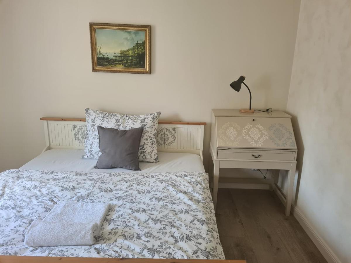 Airport Rooms Prag Dış mekan fotoğraf